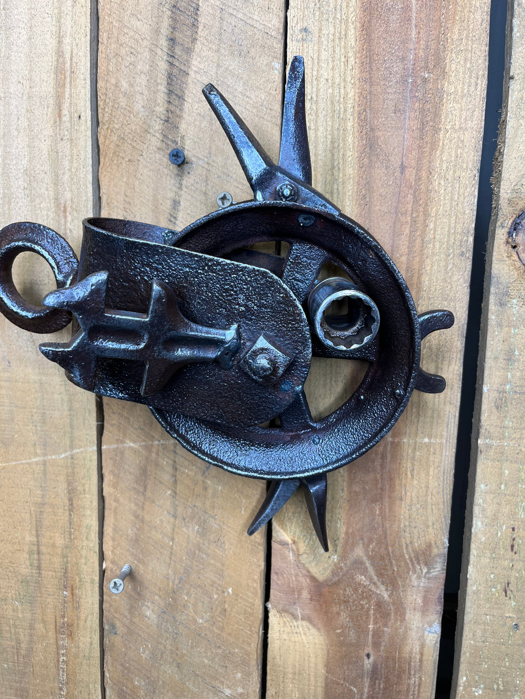 Pulley Fish Wall Hanging
